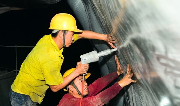 ������ˮ�庸��ʩ���F(xi��n)��(ch��ng)